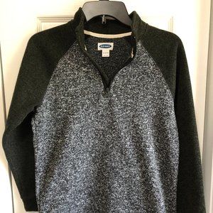 Old Navy Boy's Pullover